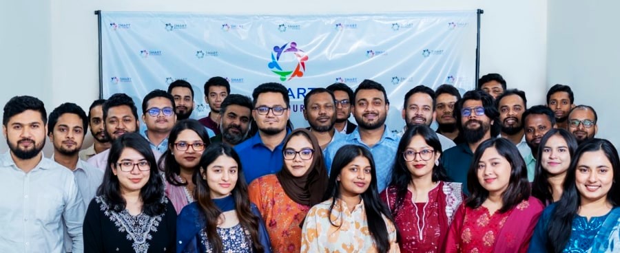 Smart Outsource office and team